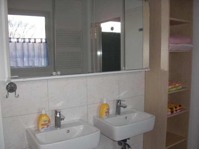 Wohnung Fuer Arbeiter Und Monteure Bis 6 Personen Amberg Exterior foto