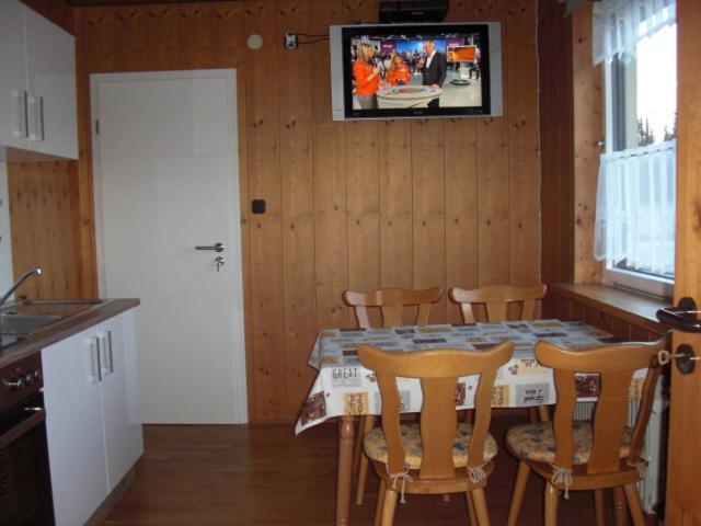 Wohnung Fuer Arbeiter Und Monteure Bis 6 Personen Amberg Exterior foto
